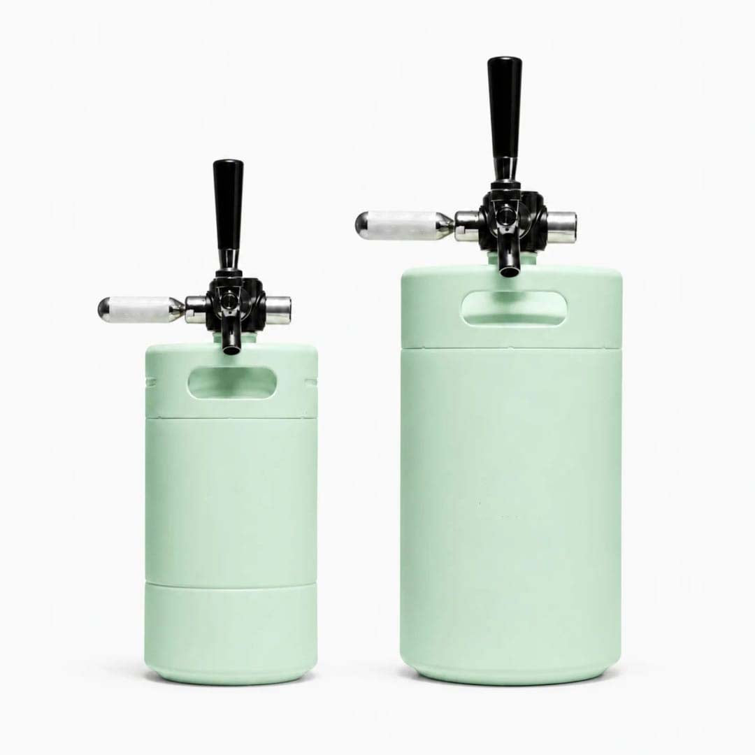 Portable Mini Keg Drink Dispenser – Enjoy Fresh Draft Drinks Anywhere