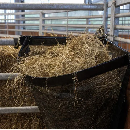 Corner Hay Bag – Durable Slow-Feed Horse Hay Net for Stable Feeding